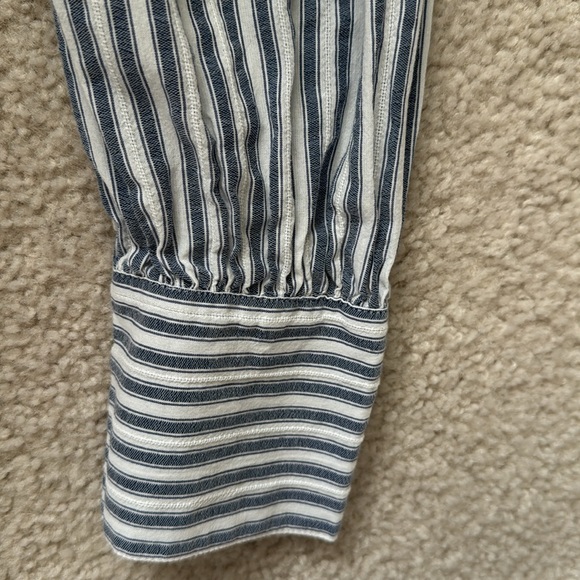 LOFT Ruffle Banded Collar Blouse. Blue Stripes. Size M. - Picture 5 of 5